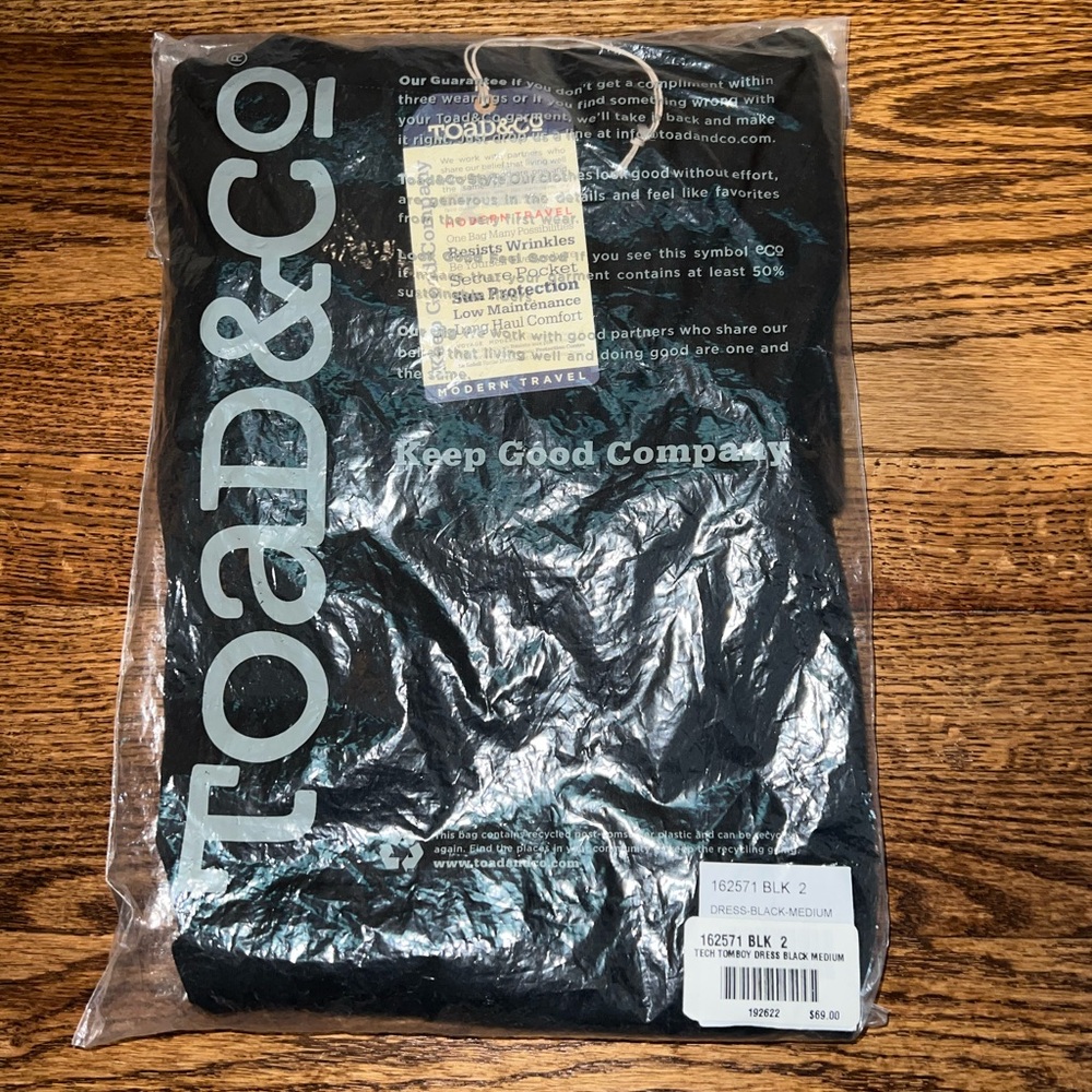 Toad&Co Tech Tomboy Dress - Picture 1 of 3